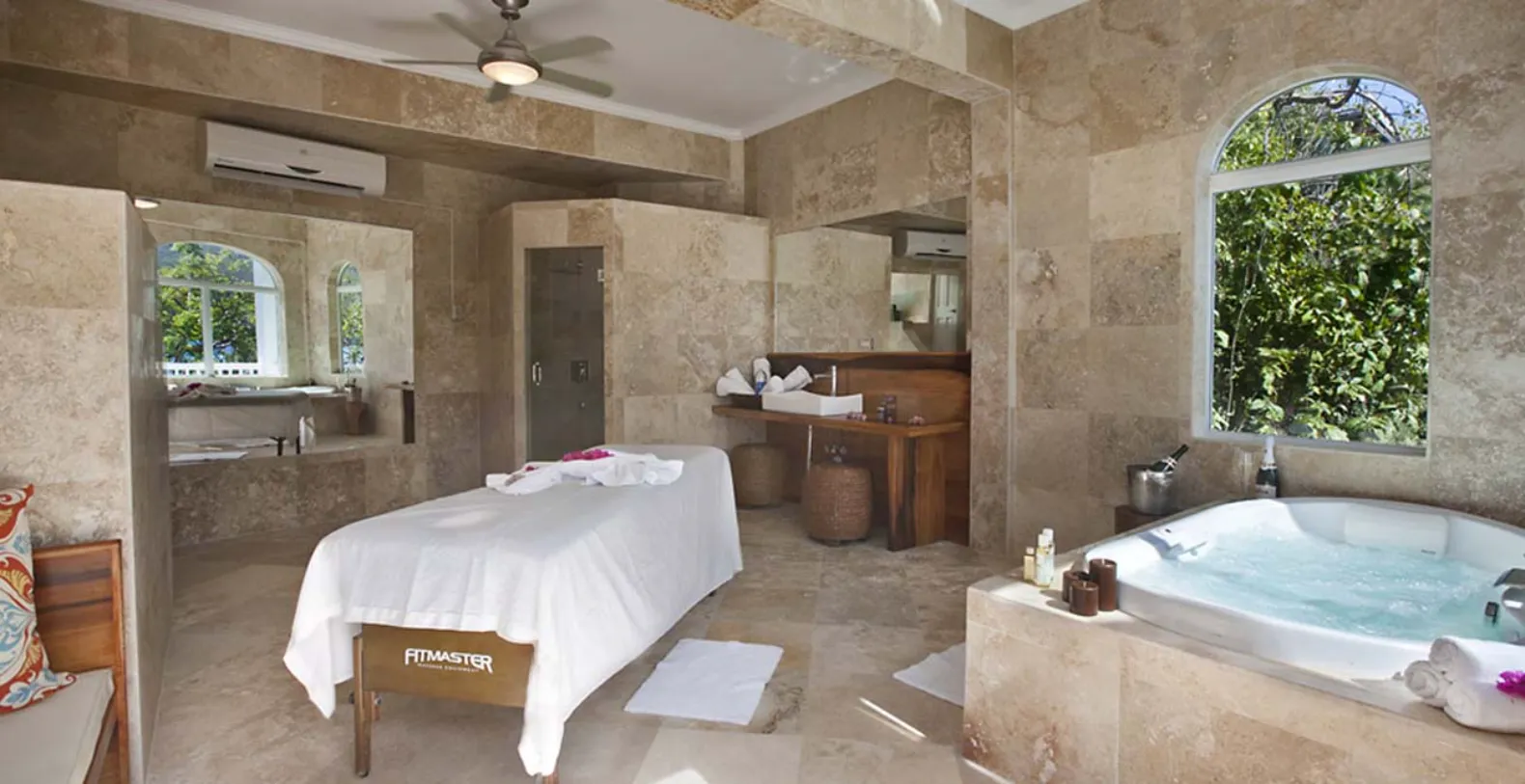 Sand Dollar Estate Vacation Villa - St. Thomas