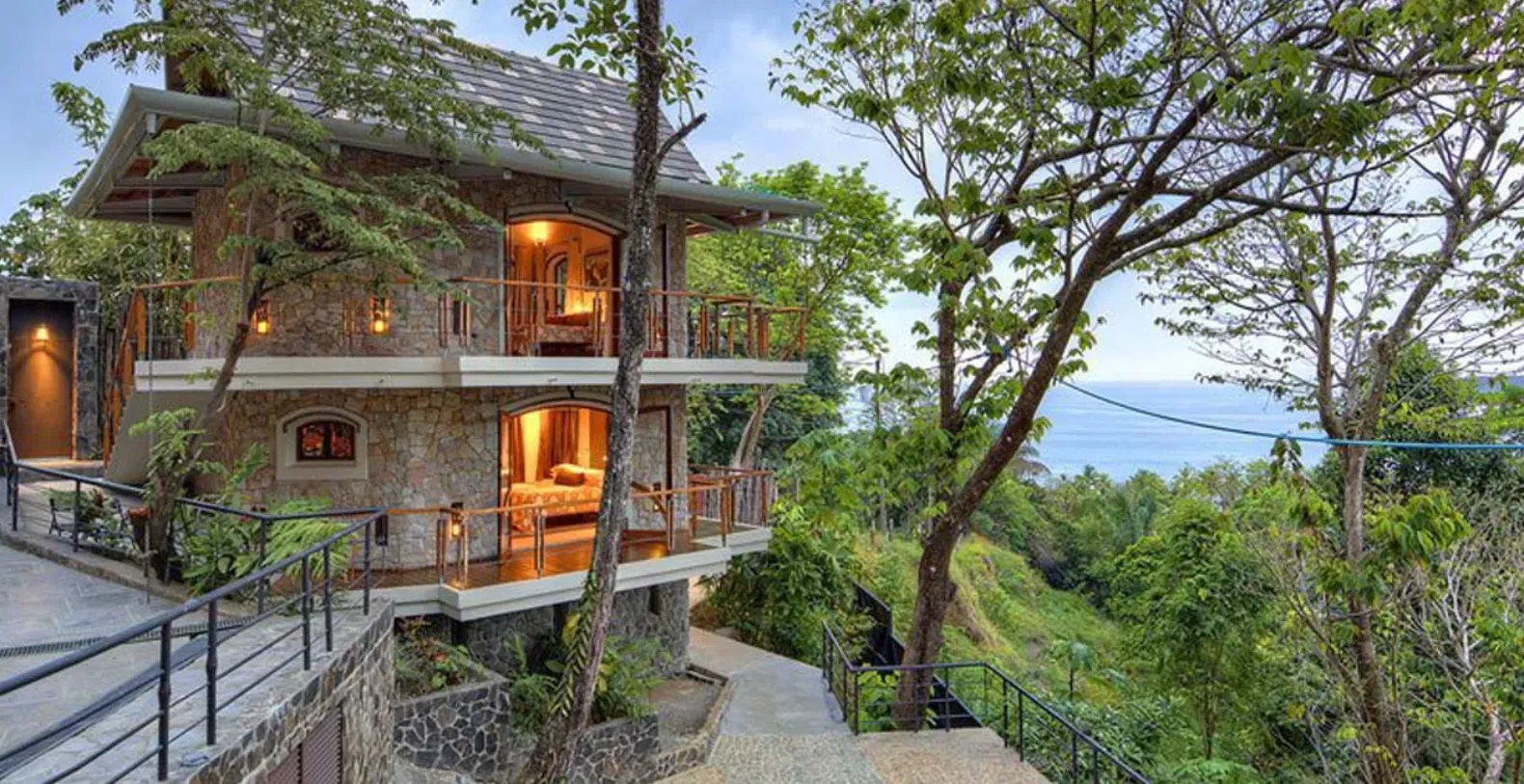 Castle in the Sky Vacation Rental Manuel Antonio, Costa Rica