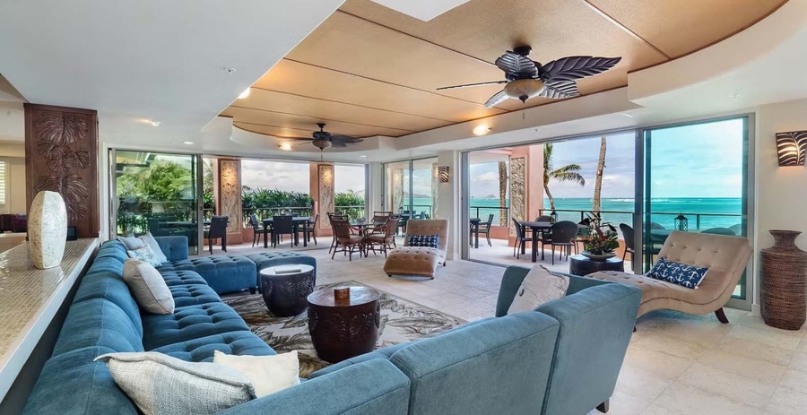 Royal Hawaiian Beachfront Estate Hawaii Vacation Villa - Oahu