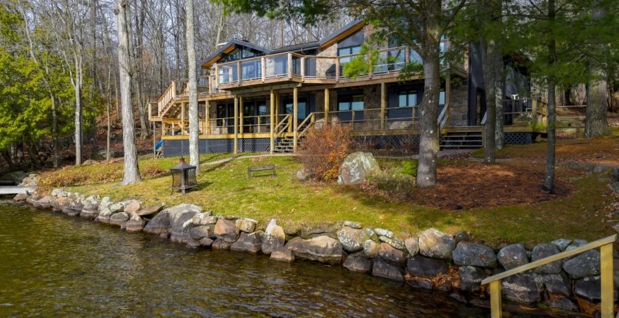 Aloha in Muskoka  Vacation Villa - Muskoka Lakes