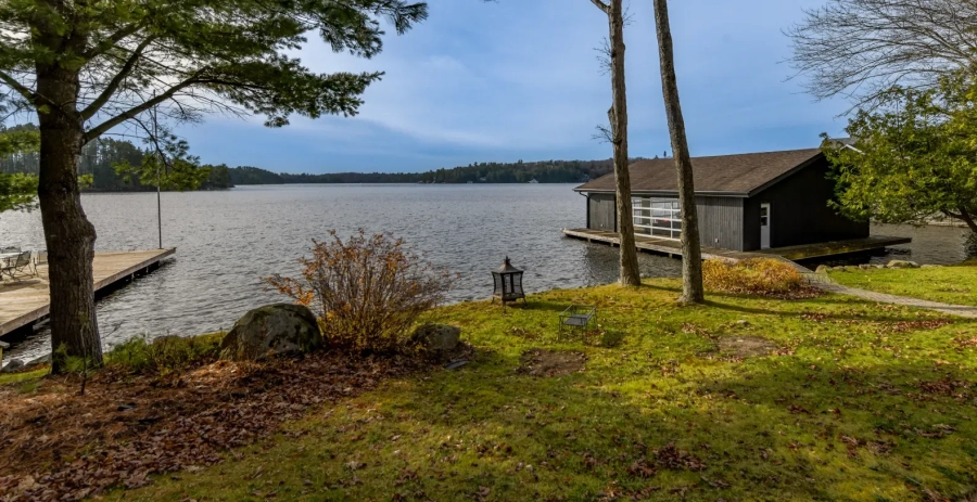 Aloha in Muskoka  Vacation Villa - Muskoka Lakes