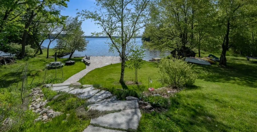  Black Birch Lodge  Vacation Villa - Muskoka Lakes