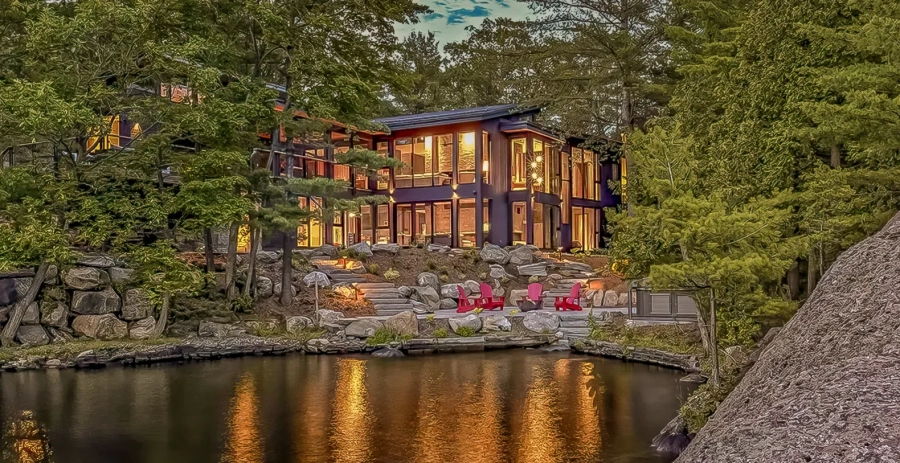 Black Diamond  Vacation Villa - Ontario