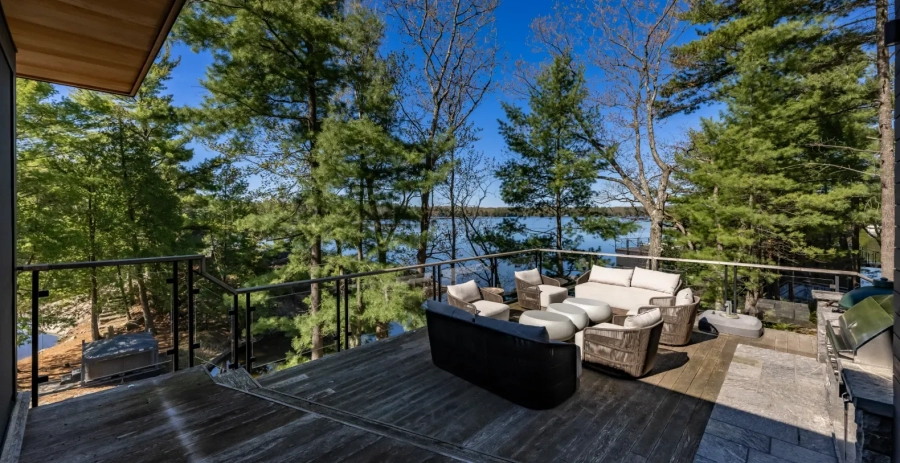 Black Diamond  Vacation Villa - Ontario