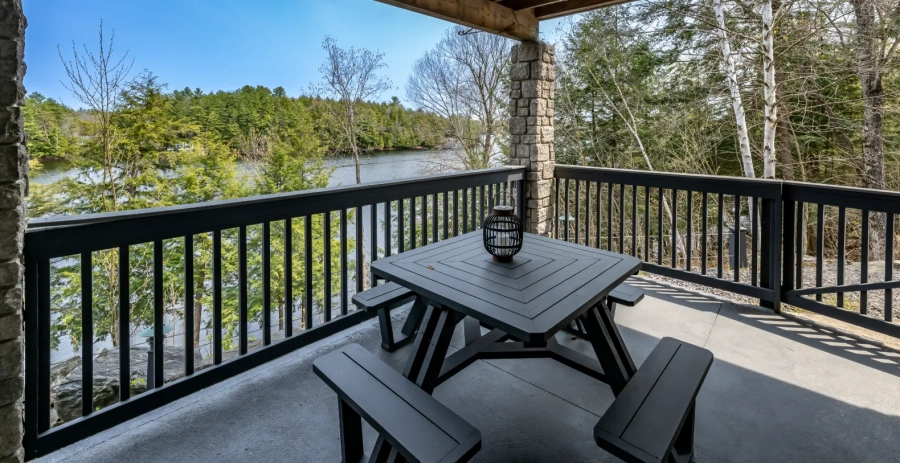 Deer Lodge  Vacation Villa - Muskoka Lakes