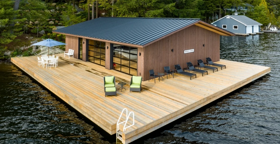 A Modern Moose Lodge  Vacation Villa - Ontario