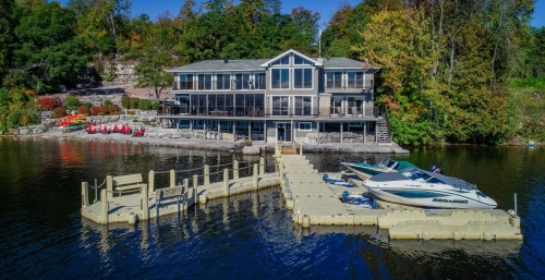 Pigeon Dream Muskoka Lakes Villa Rentals