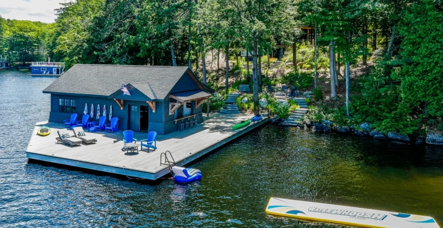 Terra Nova  Vacation Villa - Muskoka Lakes