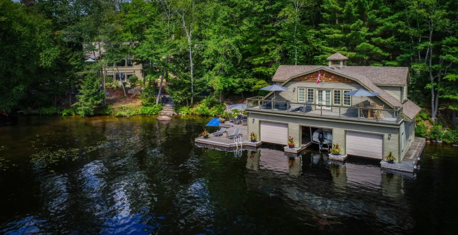 The Good Life  Vacation Villa - Muskoka Lakes