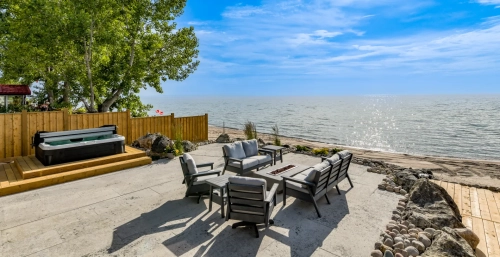 Tiny Footprints Ontario Villa Rentals