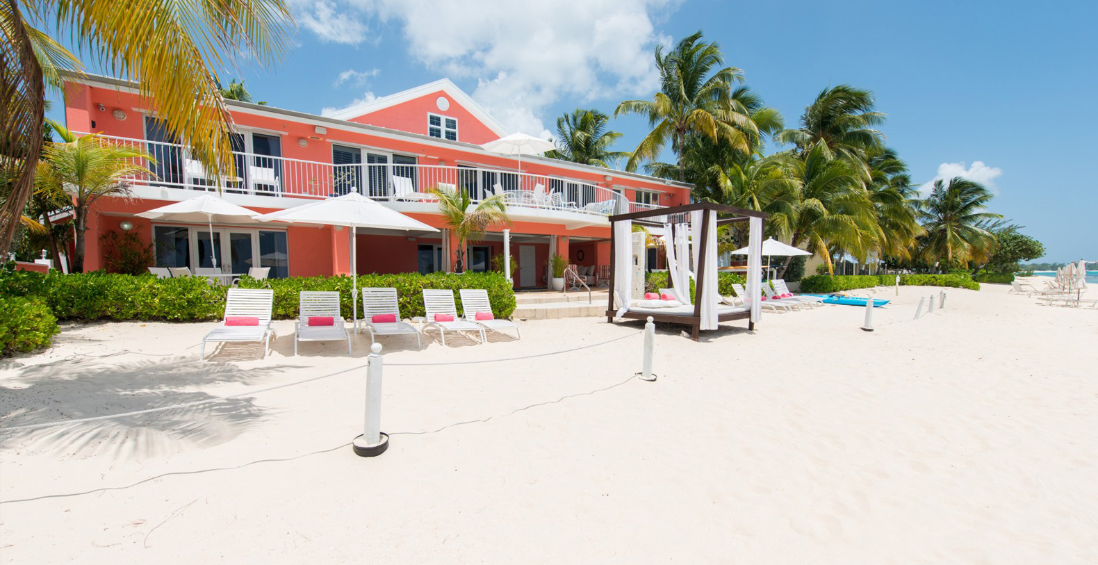 Coral Reef Villa Seven Mile Beach Grand Cayman