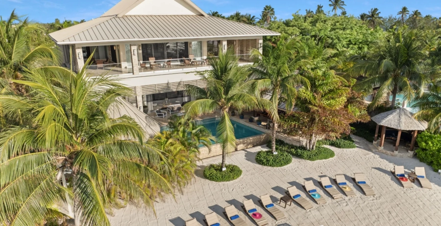 Paradis Sur Mer  Vacation Villa - Cayman Islands