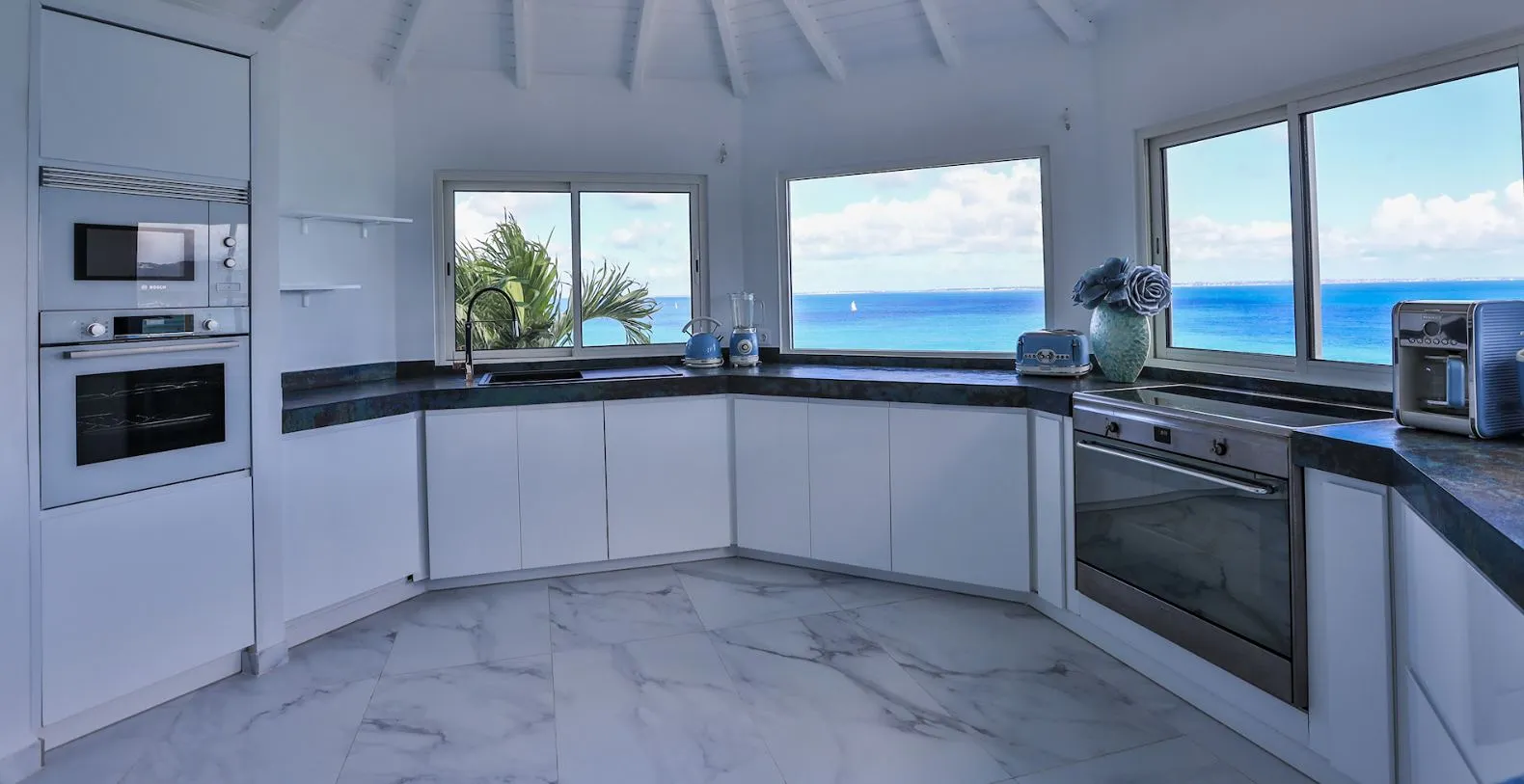 Villa Infinity Blue French Side Vacation Villa - Saint Martin