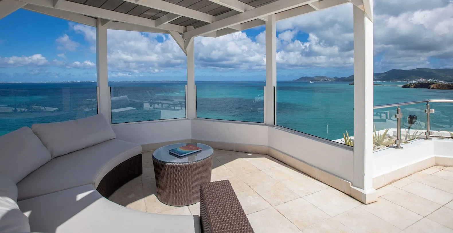 Villa Infinity Blue French Side Vacation Villa - Saint Martin