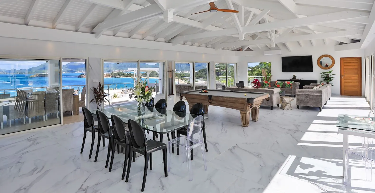 Villa Infinity Blue French Side Vacation Villa - Saint Martin