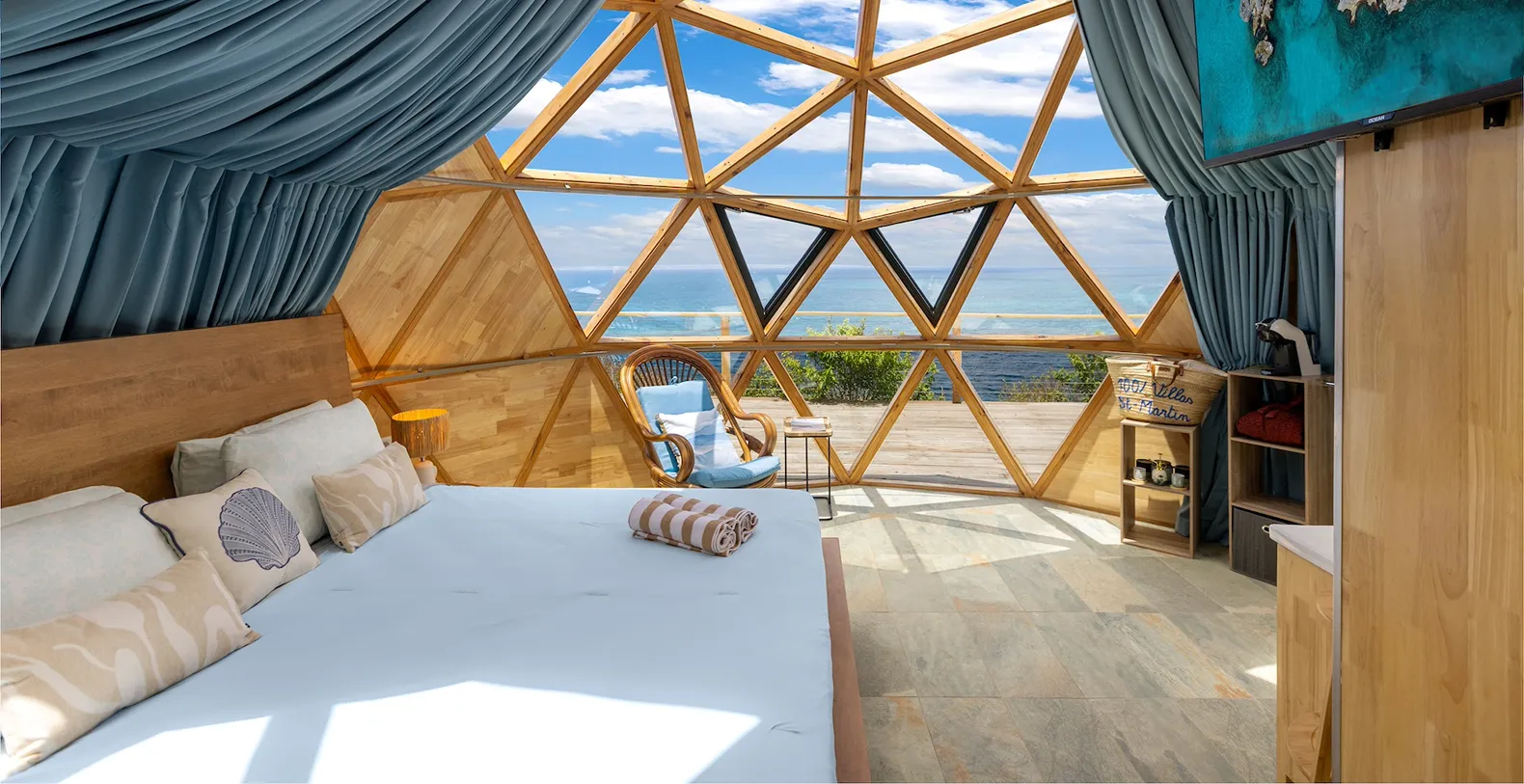 Villa Infinity Blue French Side Vacation Villa - Saint Martin