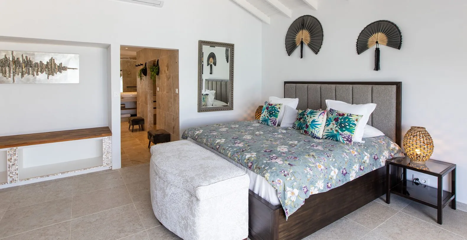 Villa Infinity Blue French Side Vacation Villa - Saint Martin