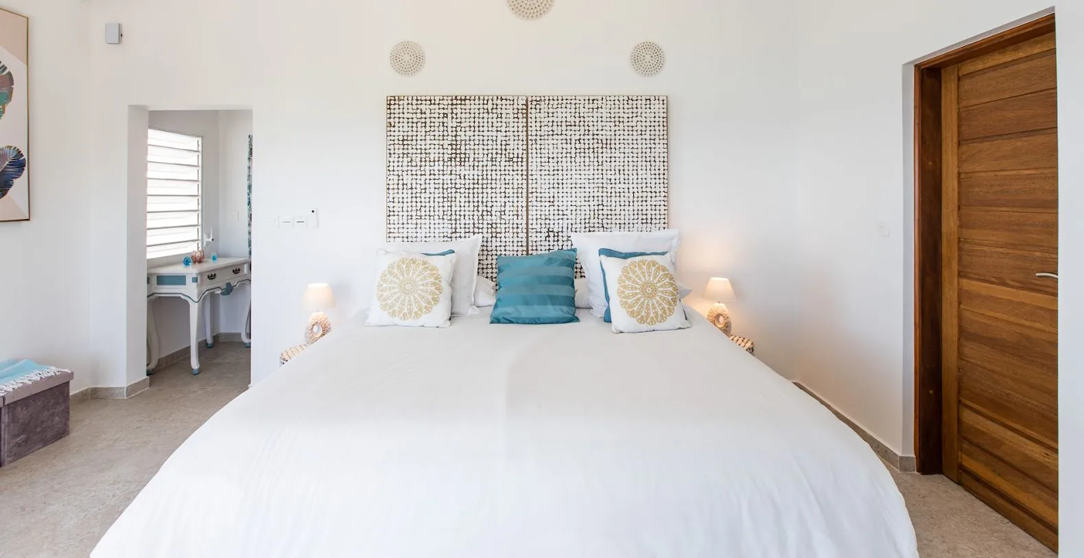 Villa Infinity Blue French Side Vacation Villa - Saint Martin