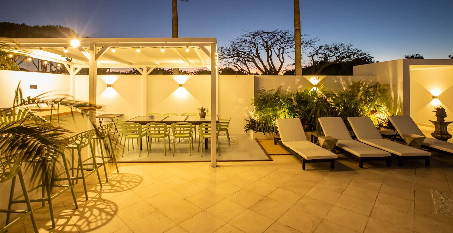 Villa Infinity Blue French Side Vacation Villa - Saint Martin