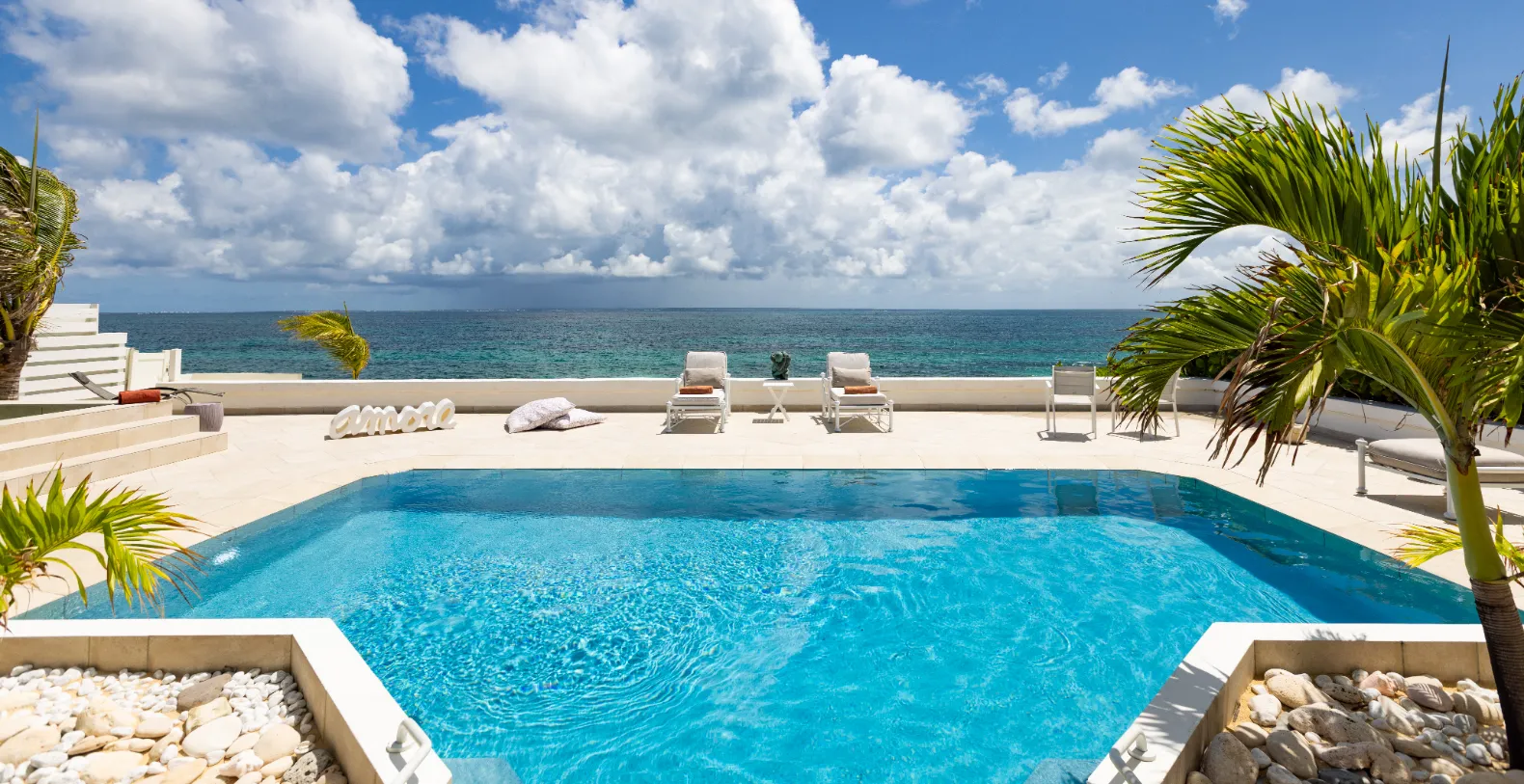 Villa La Perla Classic French Side Vacation Villa - Saint Martin