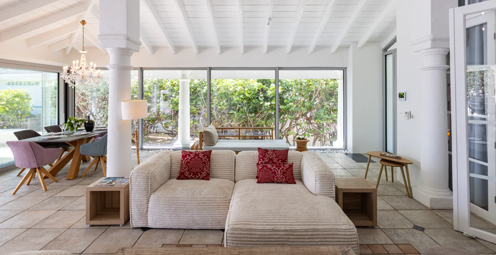 Villa La Perla Classic French Side Vacation Villa - Saint Martin