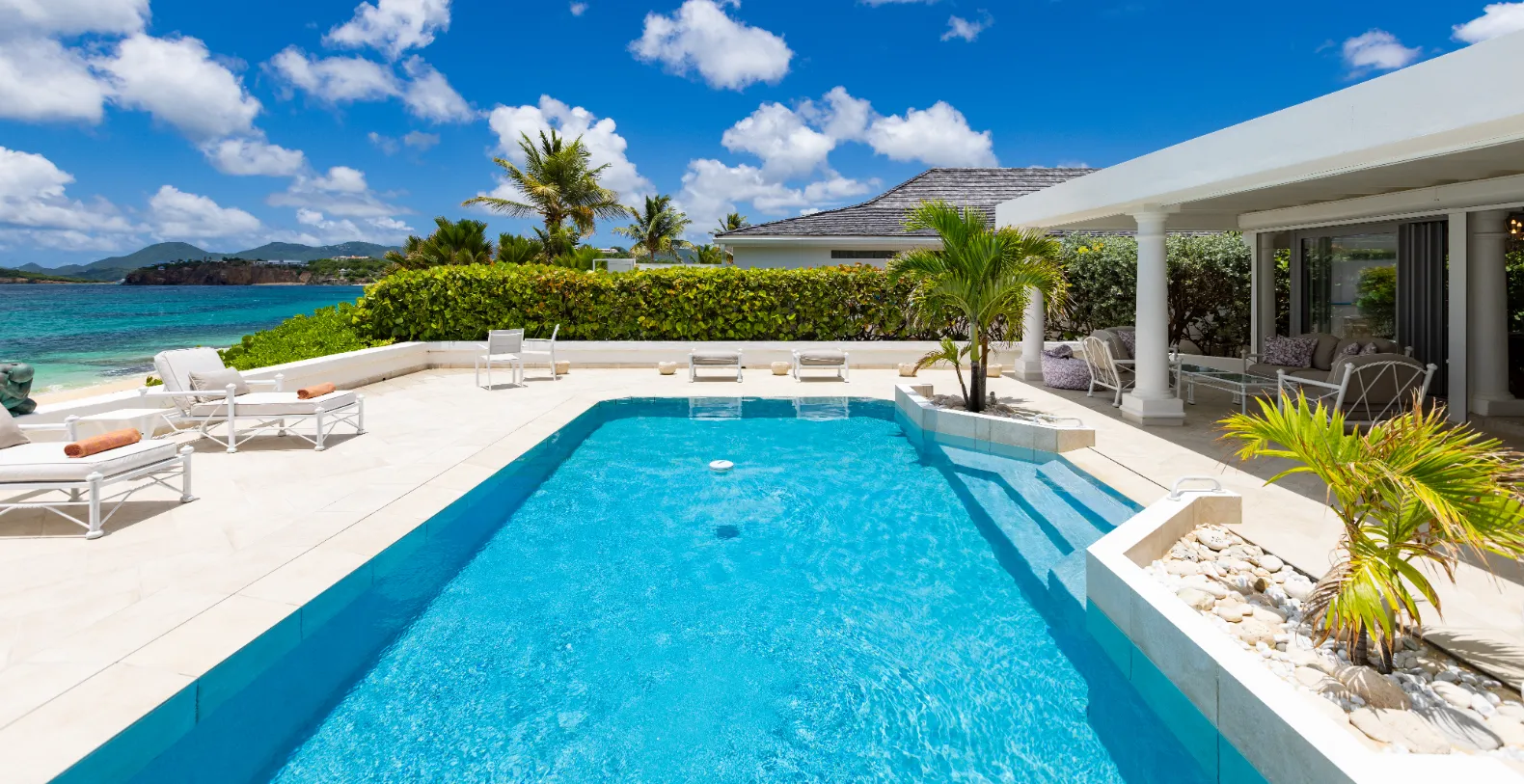 Villa La Perla Classic French Side Vacation Villa - Saint Martin