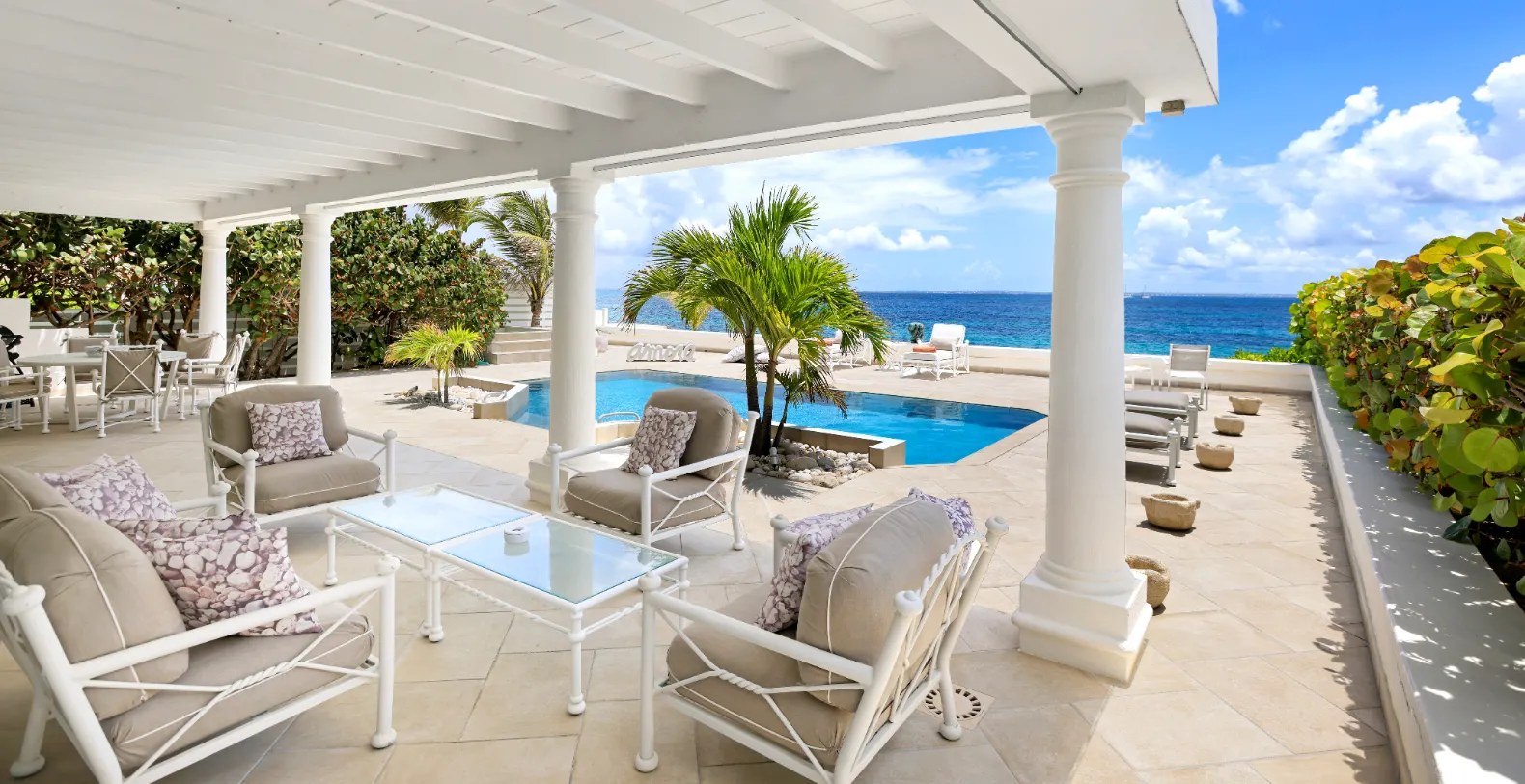 Villa La Perla Classic French Side Vacation Villa - Saint Martin