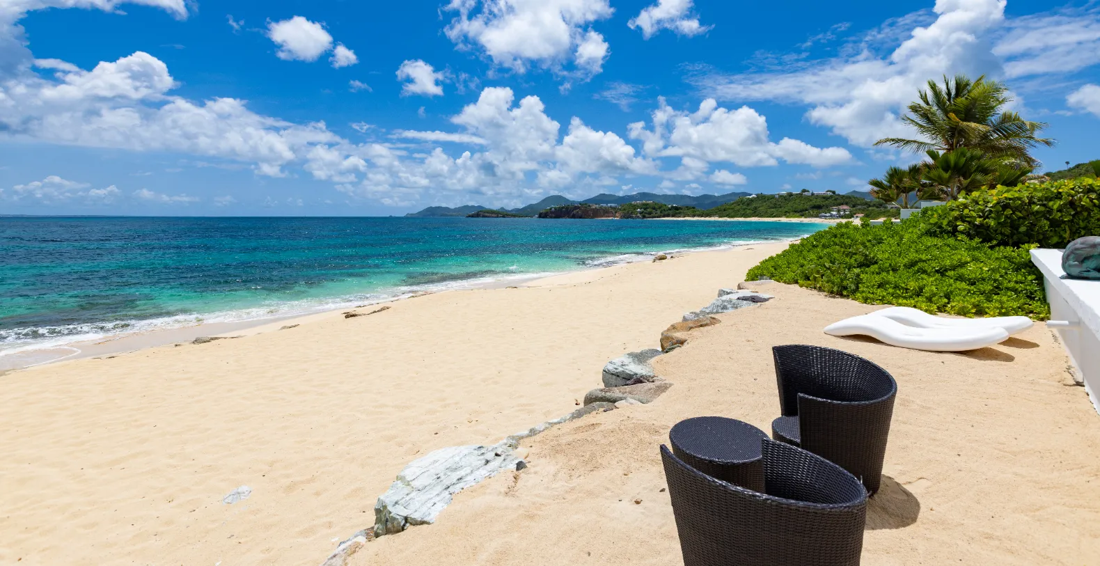 Villa La Perla Classic French Side Vacation Villa - Saint Martin