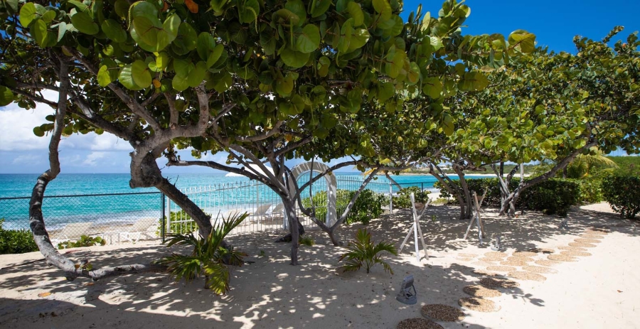 Villa Riviera French Side Vacation Villa - Saint Martin