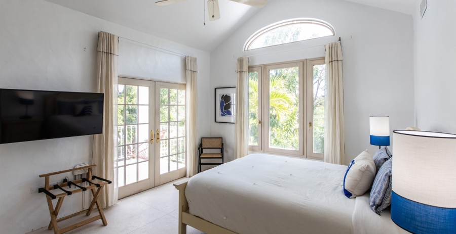 Villa Riviera French Side Vacation Villa - Saint Martin