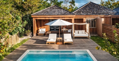 Beachfront Suite Turks & Caicos Villa Rentals