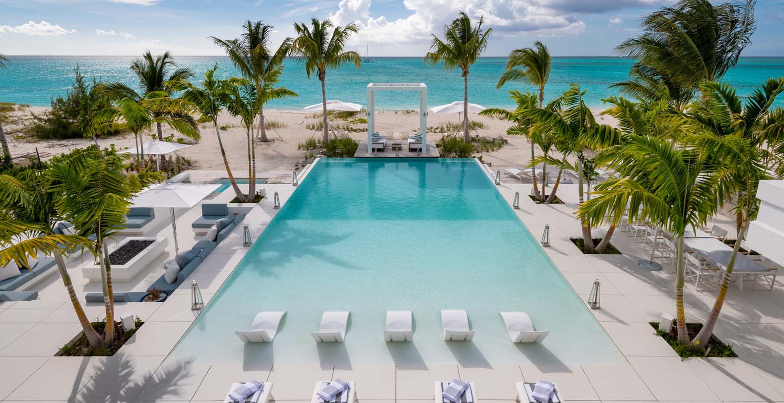 Emerald Pavilion Turks and Caicos Vacation Villa - Grace Bay