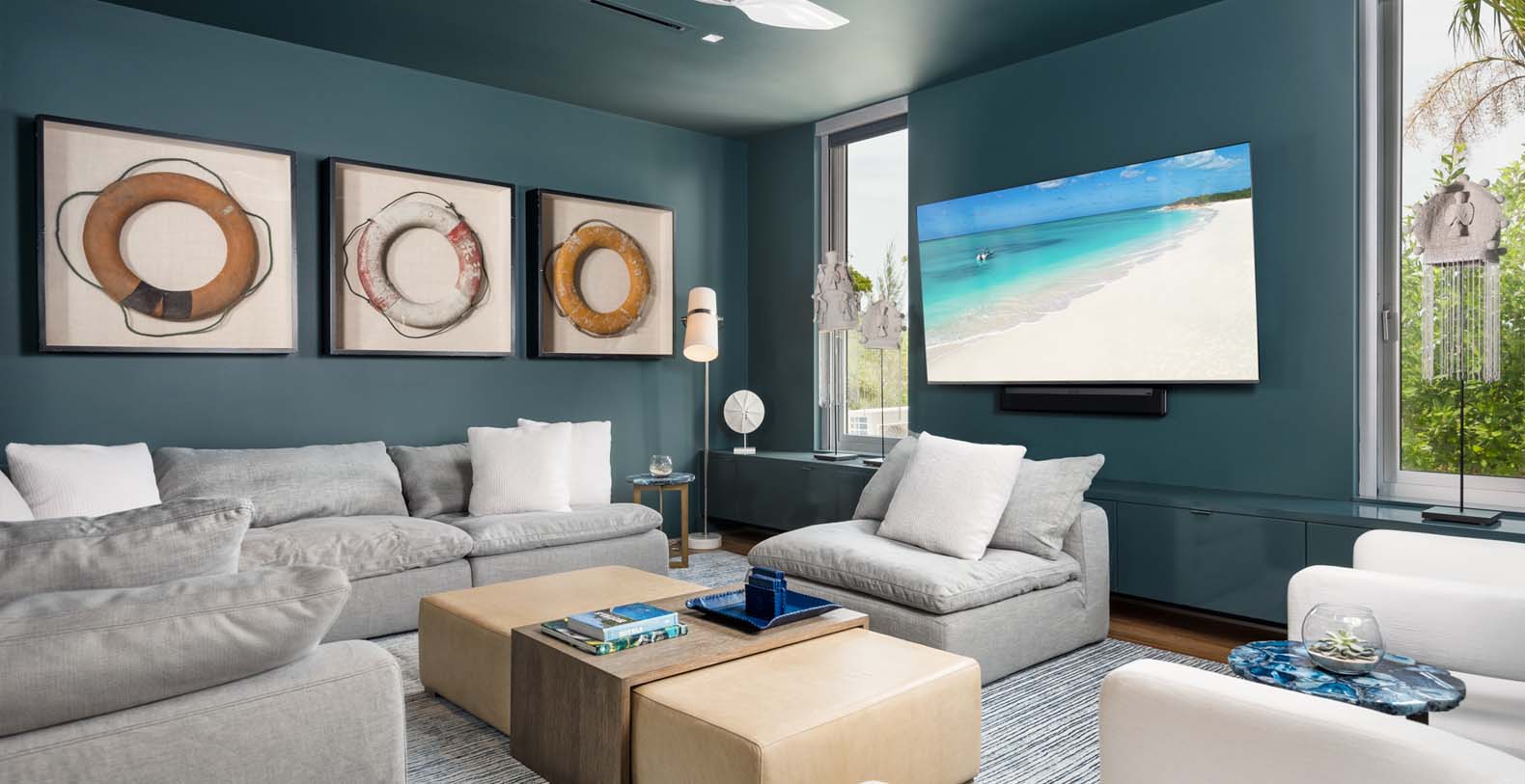 Emerald Pavilion Turks and Caicos Vacation Villa - Grace Bay