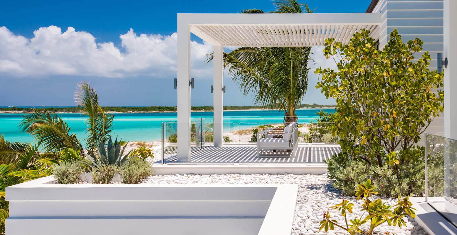 Emerald Pavilion Turks and Caicos Vacation Villa - Grace Bay