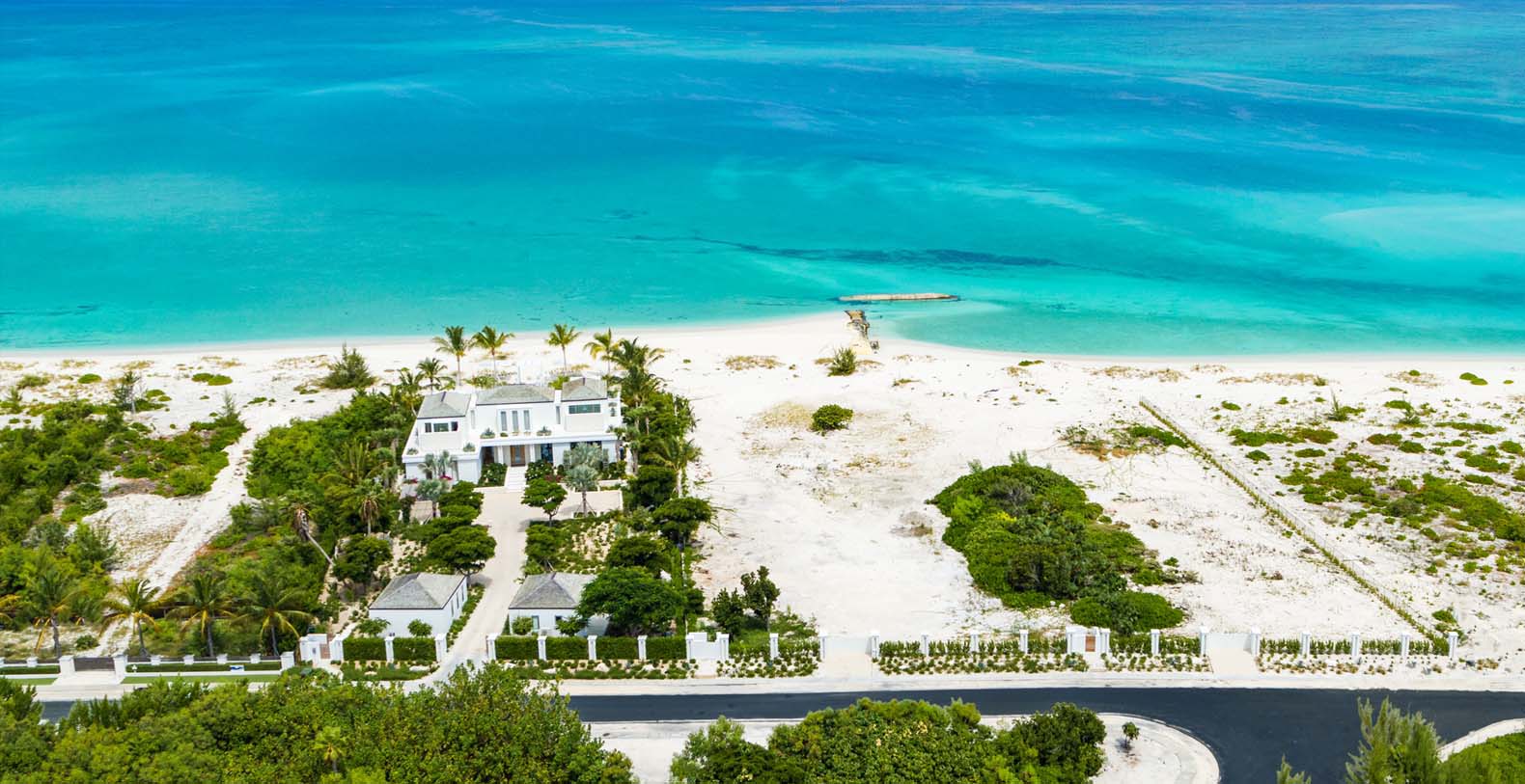 Emerald Pavilion Turks and Caicos Vacation Villa - Grace Bay