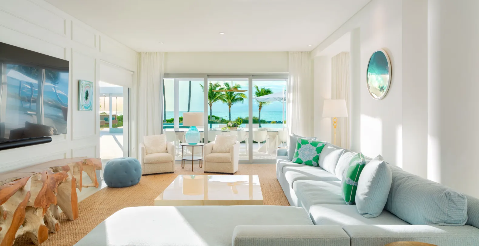 Sol E Mare Turks & Caicos Vacation Villa - Grace Bay