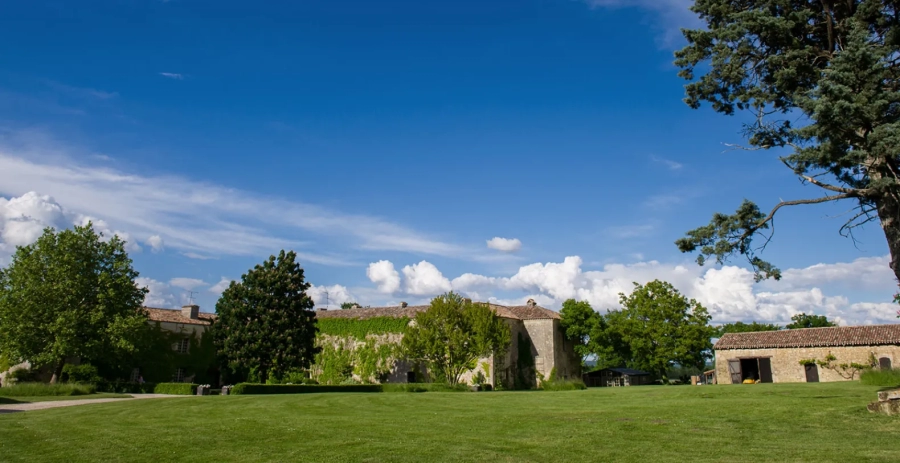 Chateau Rigaud Aquitaine, Bordeaux & Biarritz Vacation Villas Vacation Villa - France