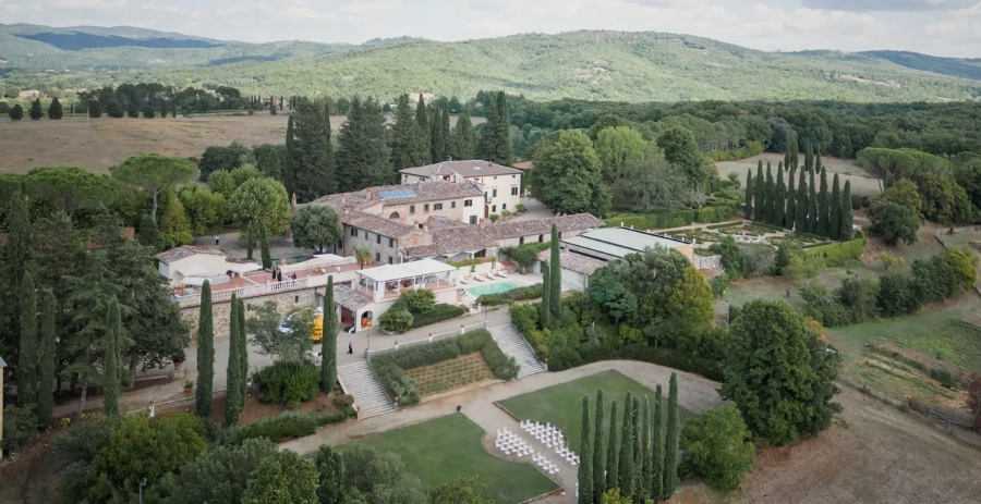 Colonica Oliveto Tuscany Vacation Villa - Italy