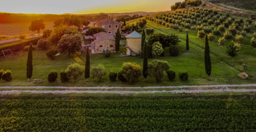 Palazzi del Papa Tuscany Vacation Villa - Italy