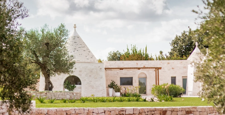 Trullo dei Pumi Puglia Vacation Villa - Italy