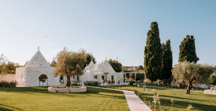 Trullo dei Pumi Puglia Vacation Villa - Italy