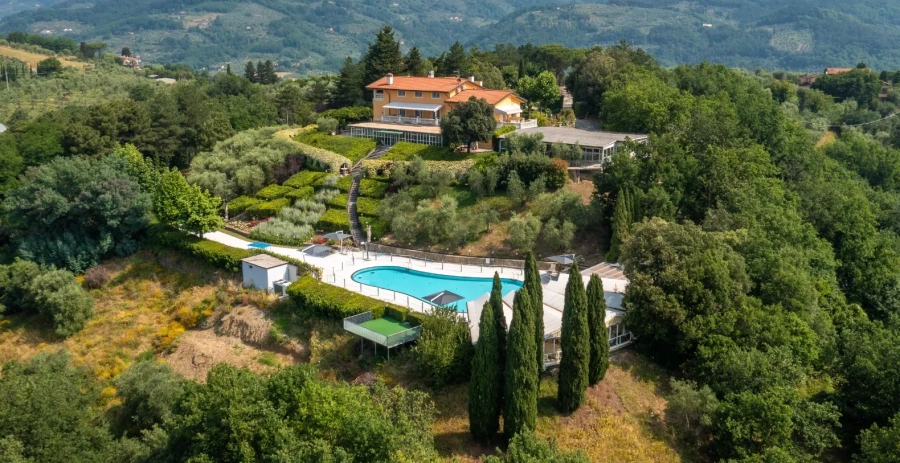 Villa Alfresco Tuscany Vacation Villa - Italy