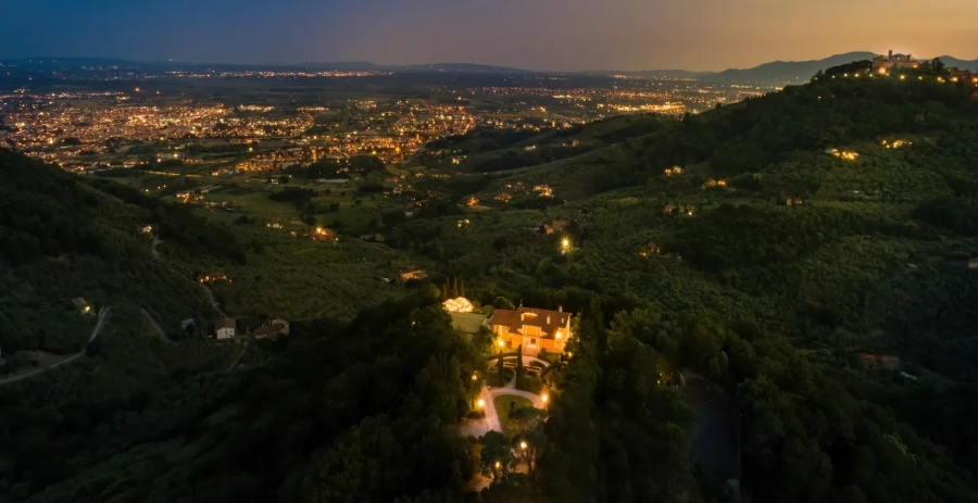 Villa Alfresco Tuscany Vacation Villa - Italy