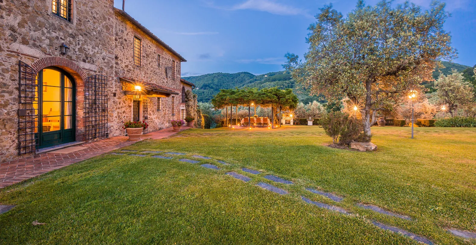 Villa Roncovisi Italy Vacation Villa - Tuscany