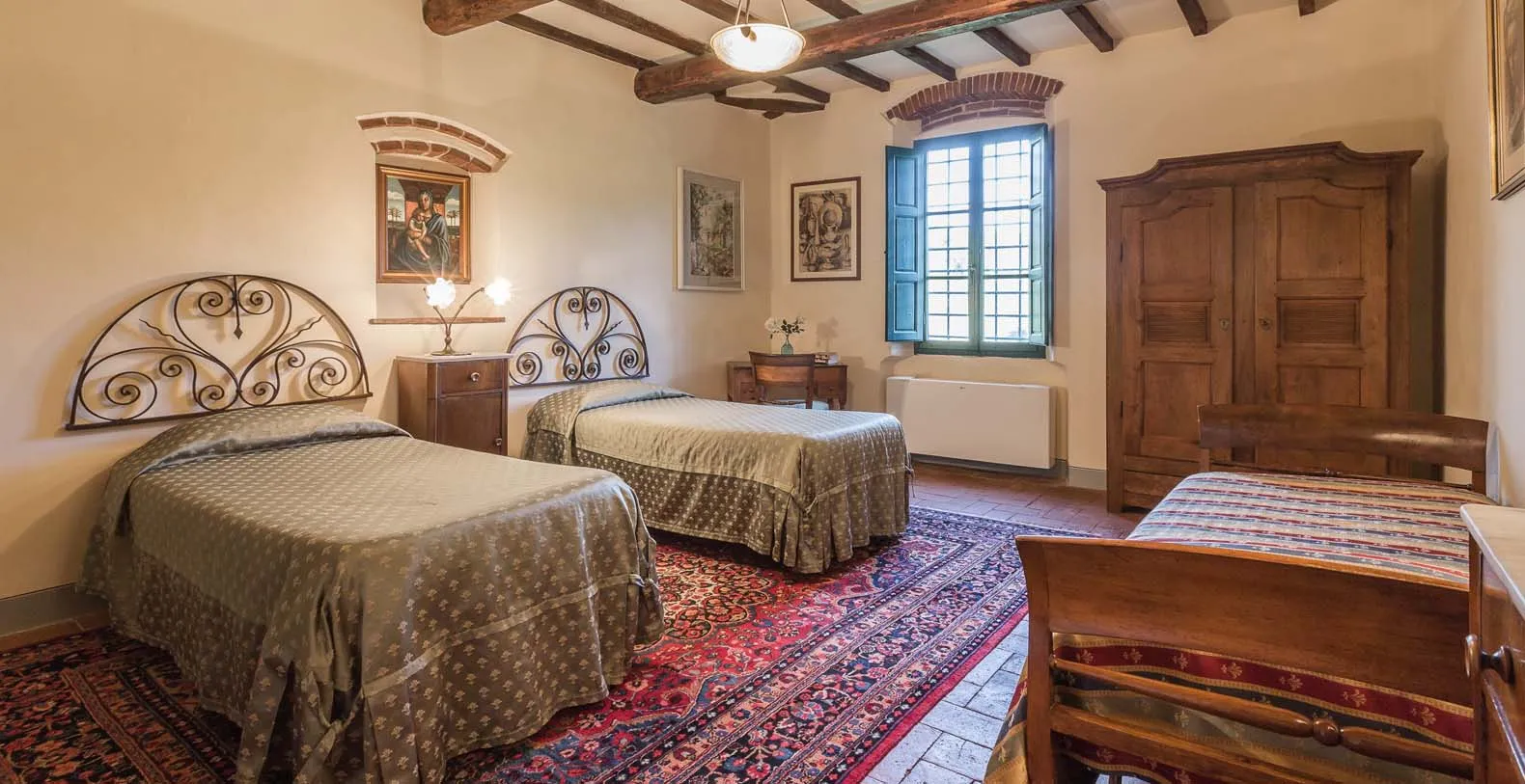 Villa Roncovisi Italy Vacation Villa - Tuscany