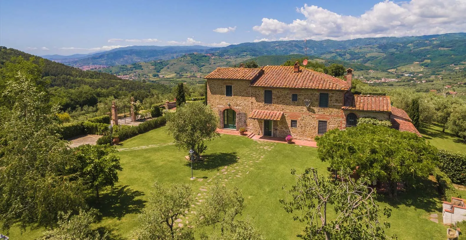 Villa Roncovisi Italy Vacation Villa - Tuscany