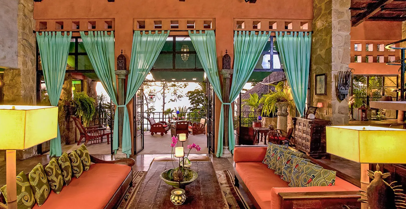 Casa Septiembre Mexico Vacation Villa - Conchas Chinas, Puerto Vallarta