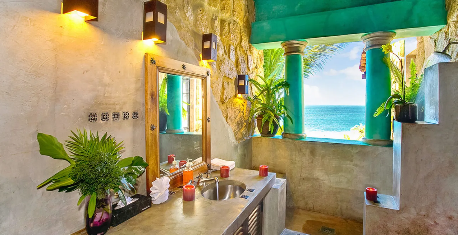 Casa Septiembre Mexico Vacation Villa - Conchas Chinas, Puerto Vallarta