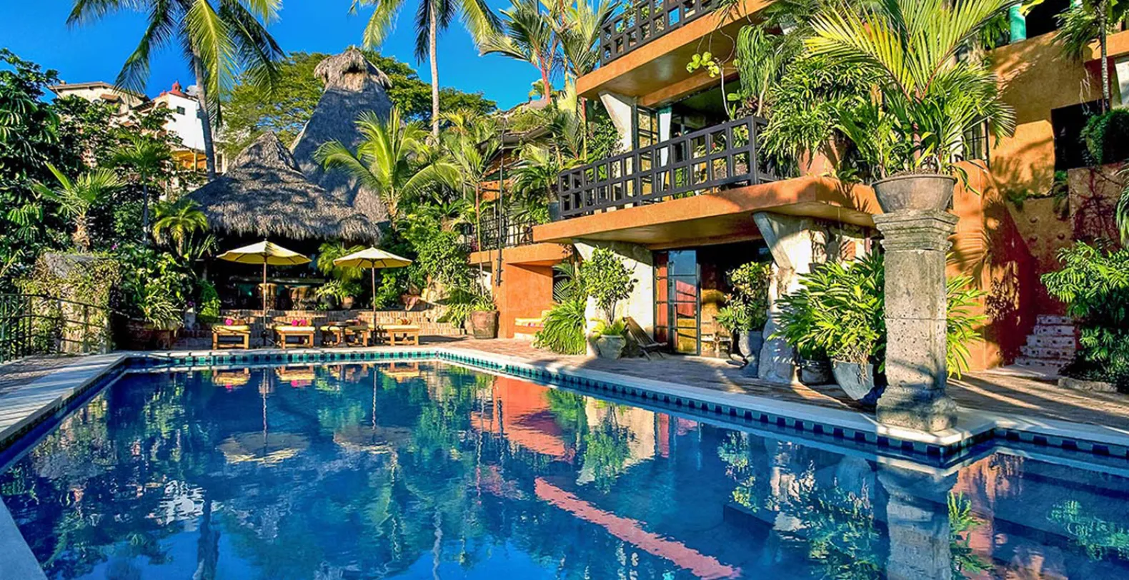 Casa Septiembre Mexico Vacation Villa - Conchas Chinas, Puerto Vallarta